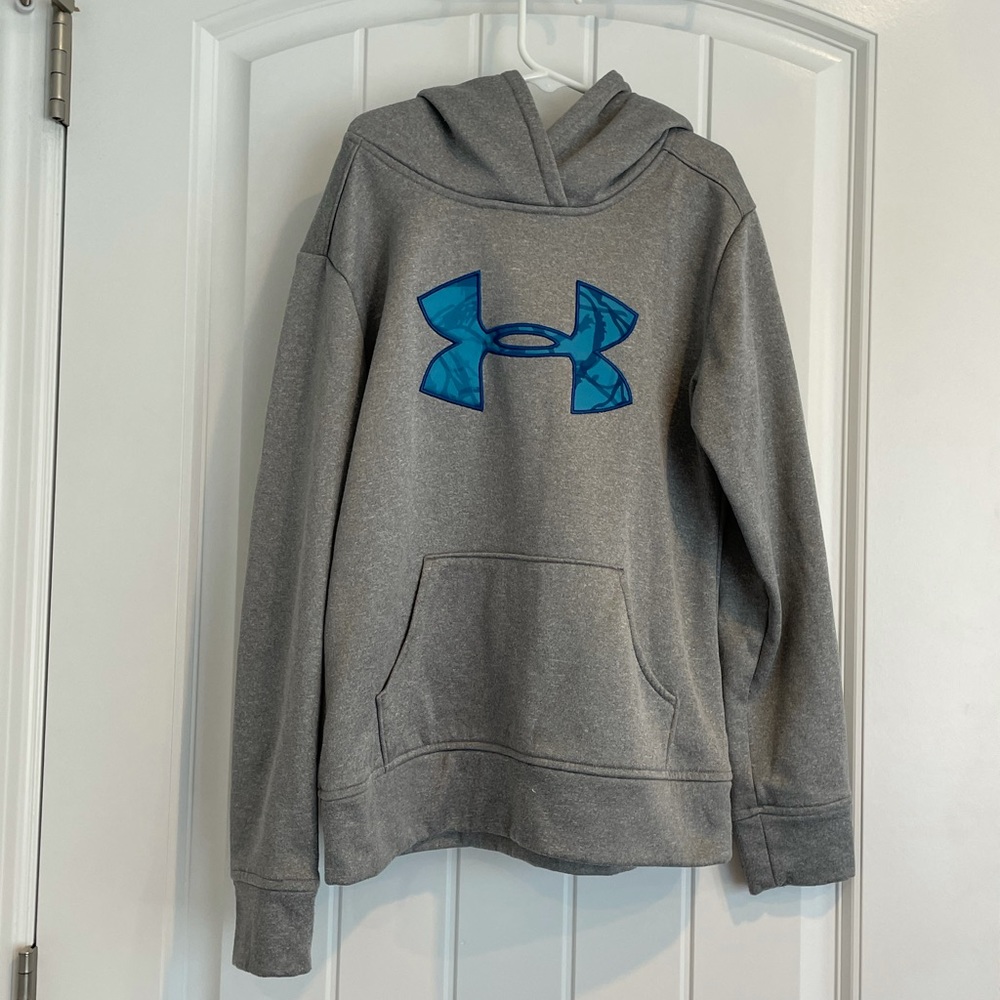 Under Armour gray hoodie with blue details size YM.
